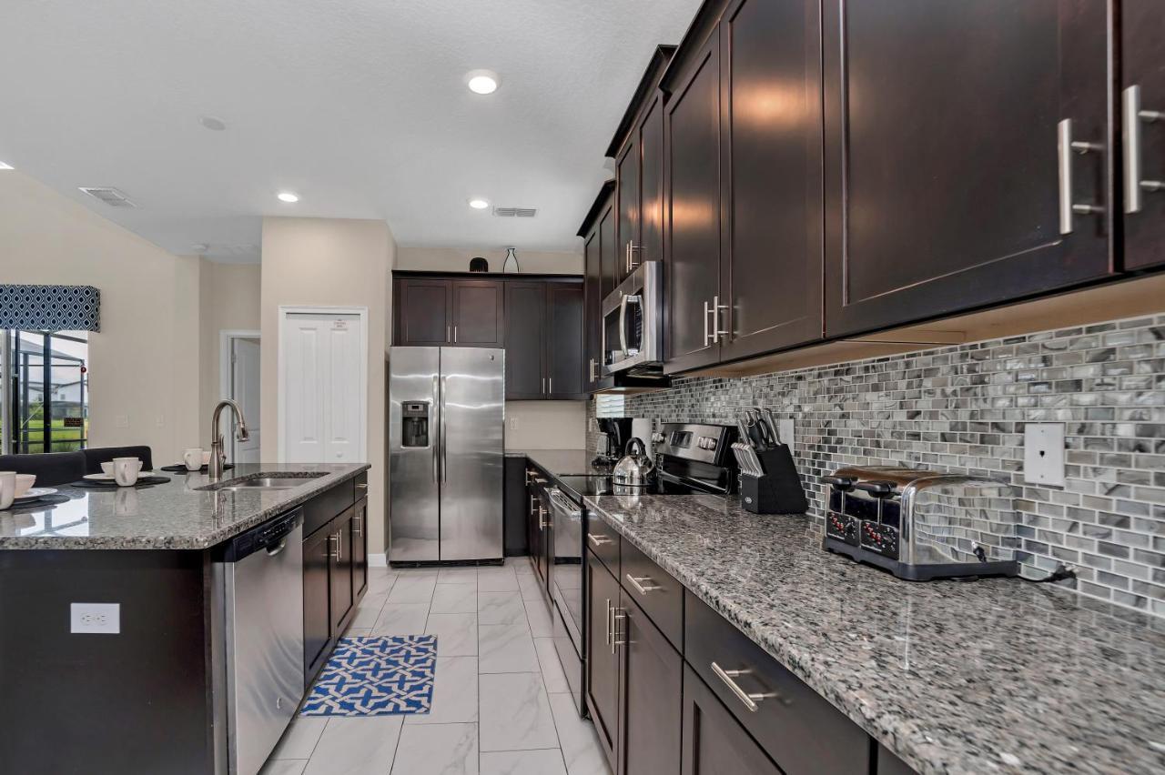 Holiday home Lakeview With Private Pool And Free Water Park -10mins From Disney- *