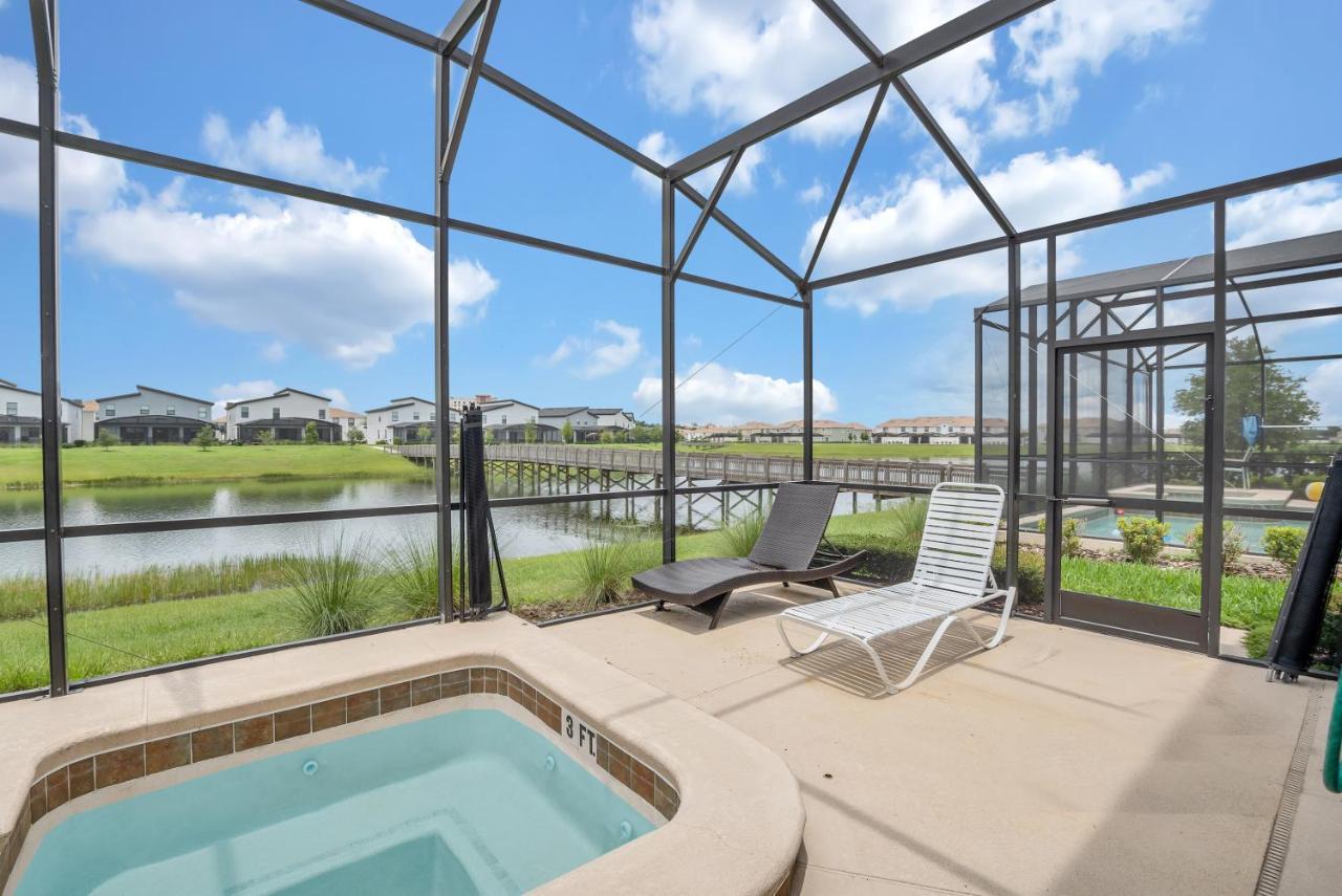 Holiday home Lakeview With Private Pool And Free Water Park -10mins From Disney- *